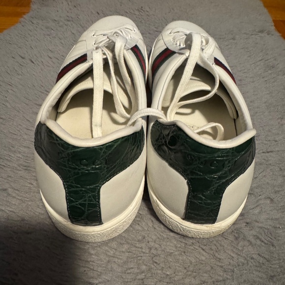 Men’s gucci shoes - Picture 2 of 5